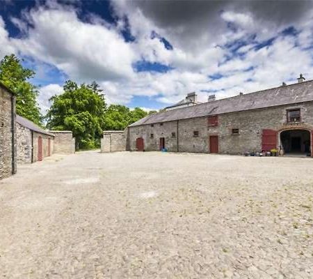 2 Bed Courtyard Apartment At Rockfield House Kells In Meath - Short Term Let Extérieur photo