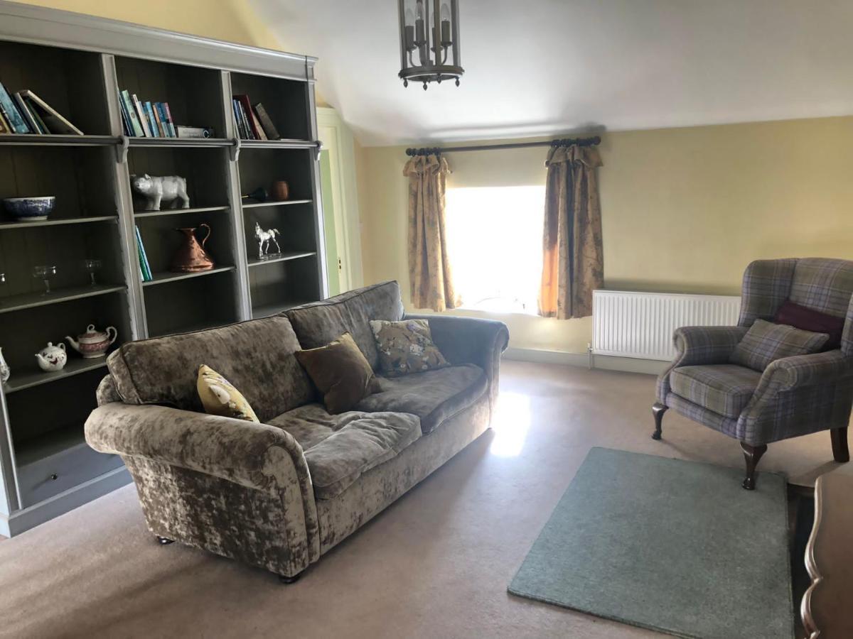 2 Bed Courtyard Apartment At Rockfield House Kells In Meath - Short Term Let Extérieur photo