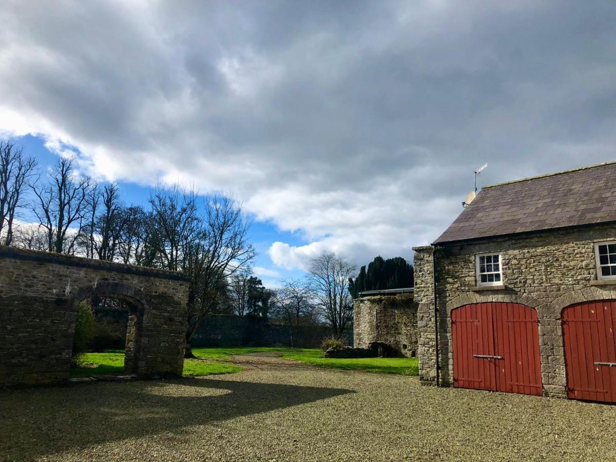 2 Bed Courtyard Apartment At Rockfield House Kells In Meath - Short Term Let Extérieur photo